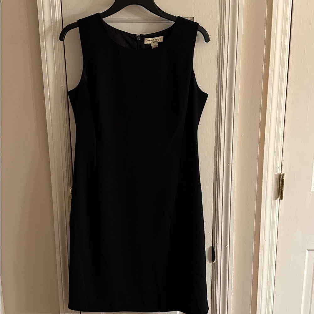 Amanda Smith Black Sleeveless Dress